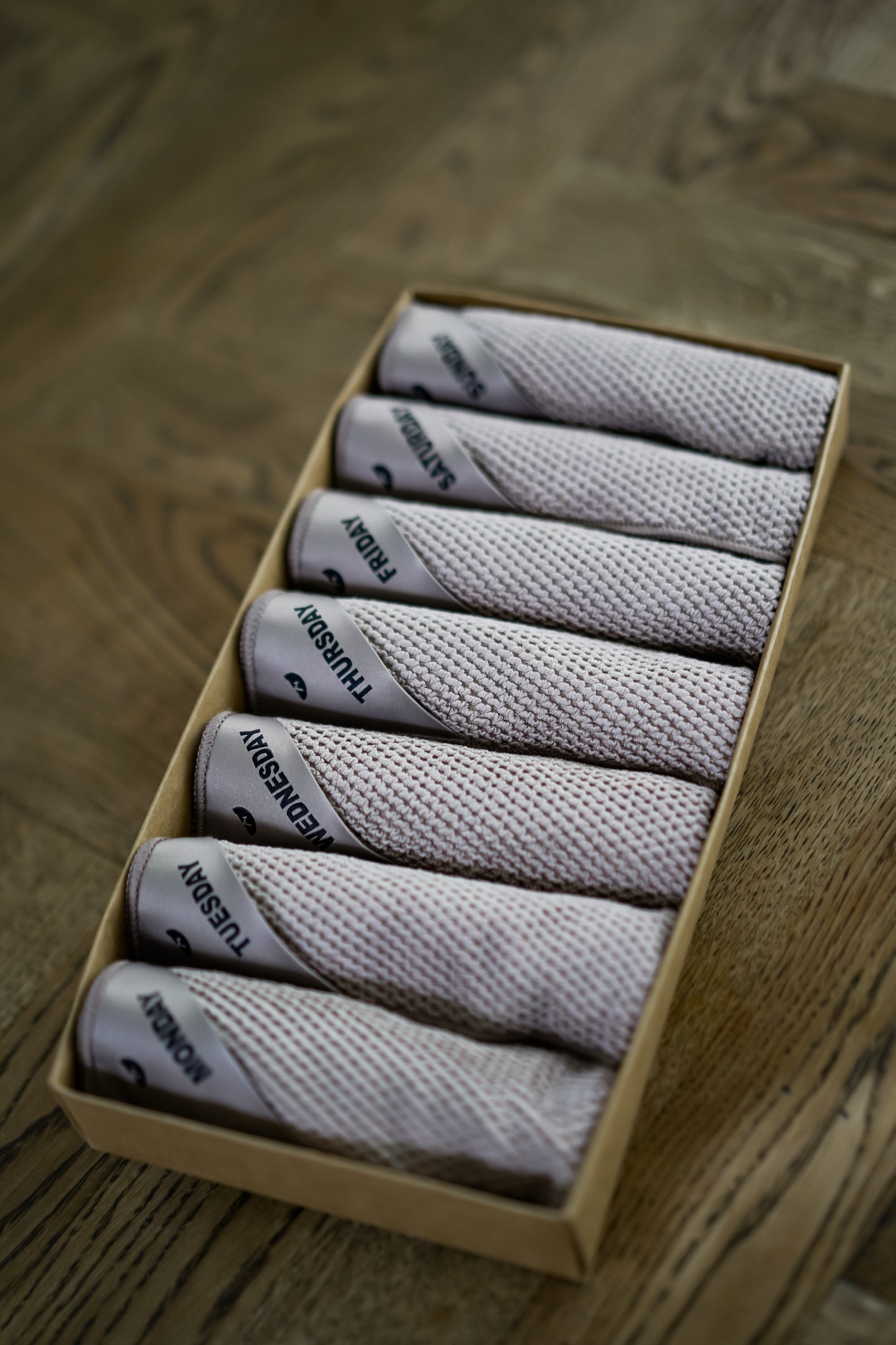 Latte | Klud Wafelmotief SET – 2 keukendoeken + 7dagen-vaatdoekjes